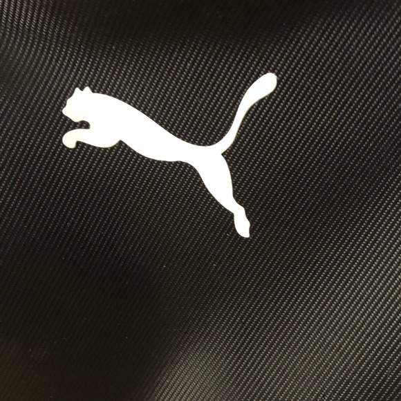 NEW Puma Black Golf Shoe Bag Mercedes Benz 2020 Divider Zippered NWT 078220-01 - Picture 5 of 10